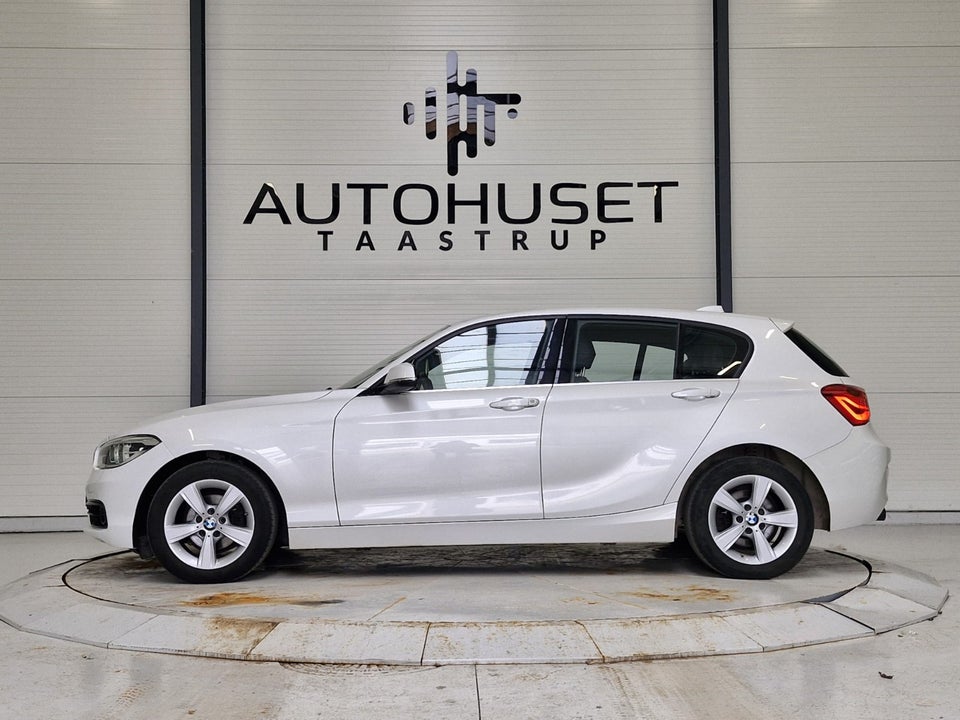 BMW 118i 1,5 Sport Line aut. 5d
