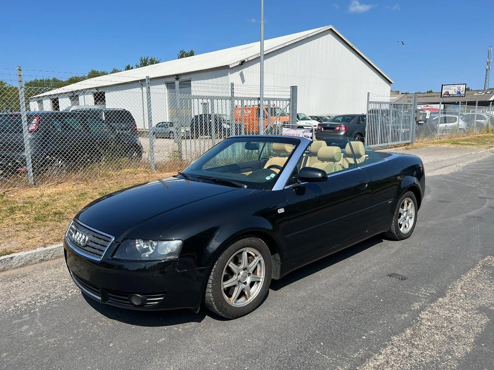 Audi A4 2,4 V6 Cabriolet Multitr. 2d