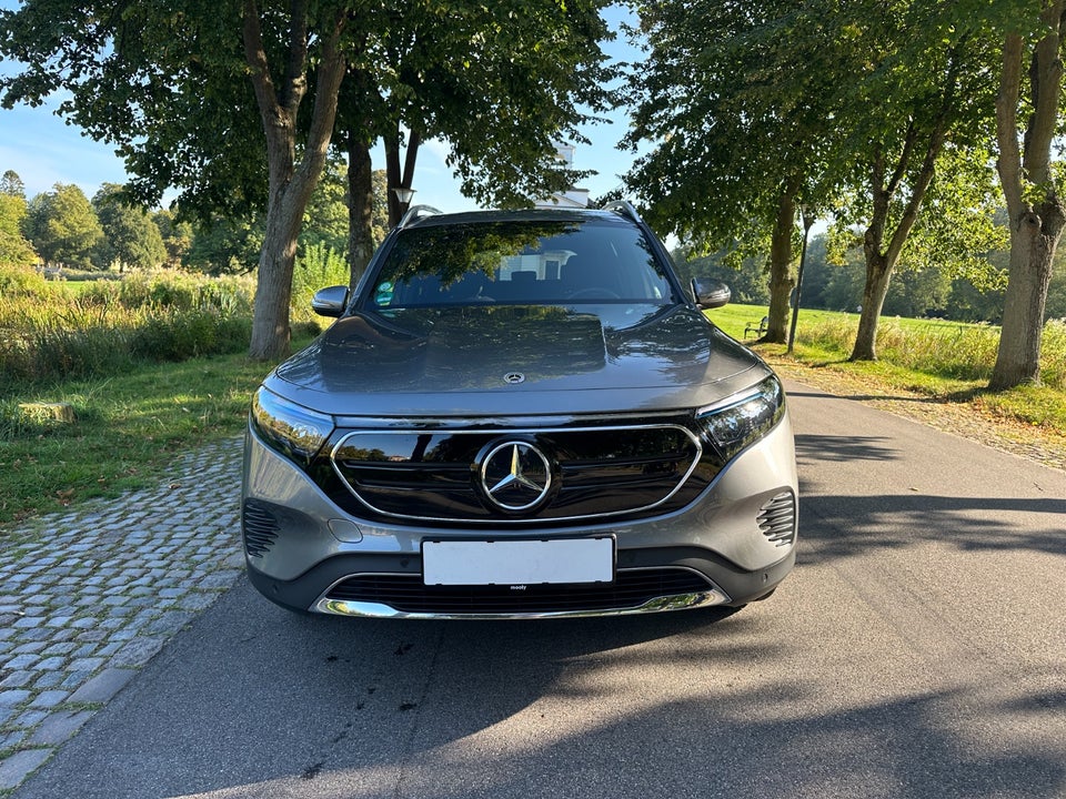Mercedes EQB250 Progressive 7prs 5d