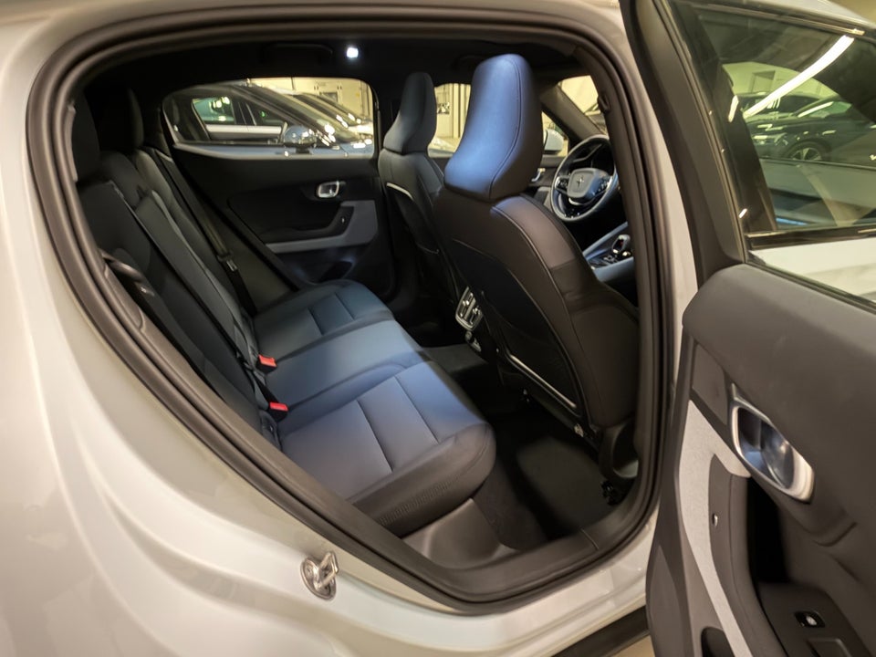 Polestar 2 Standard Range 5d