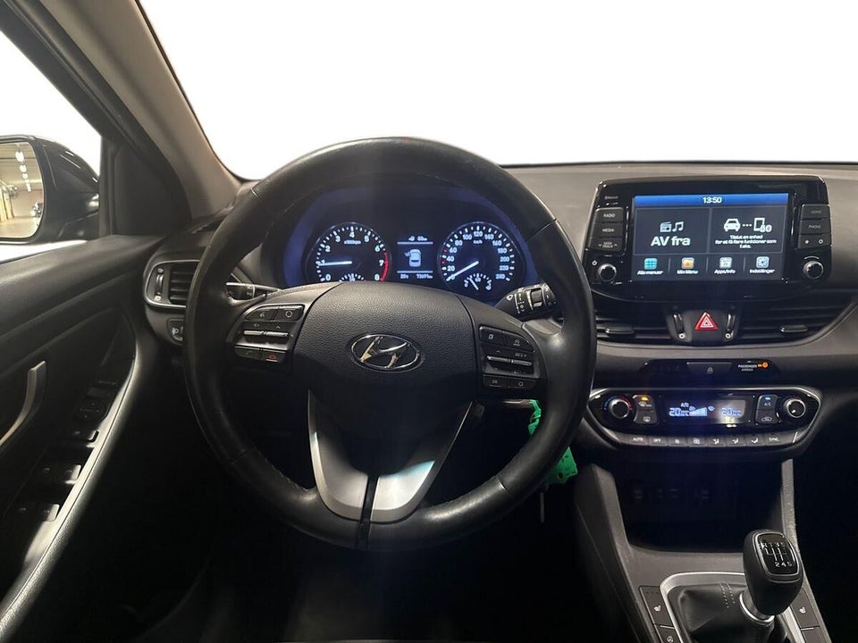 Hyundai i30 1,0 T-GDi Life Komfort stc. 5d
