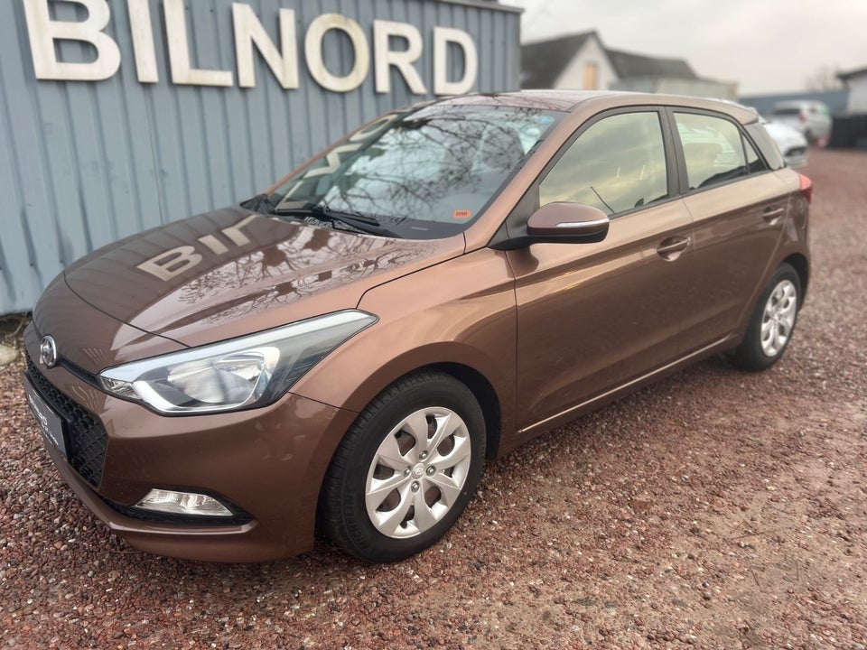 Hyundai i20 1,25 Spring 5d