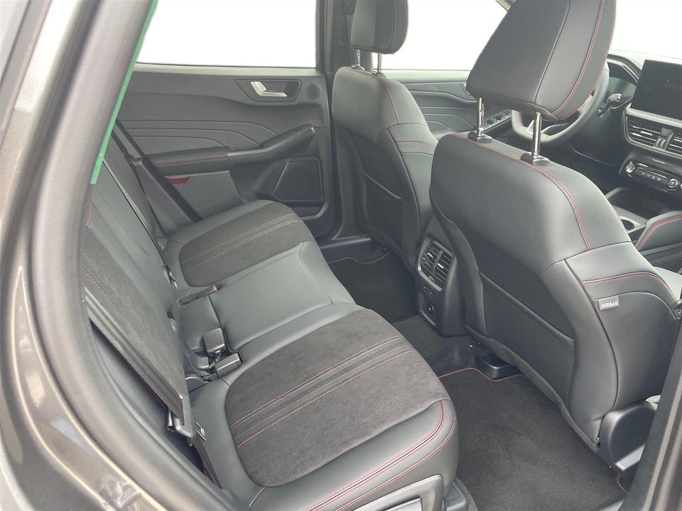 Ford Kuga 2,5 PHEV ST-Line X CVT 5d