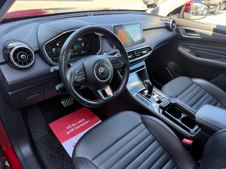 MG EHS 1,5 PHEV Luxury 5d