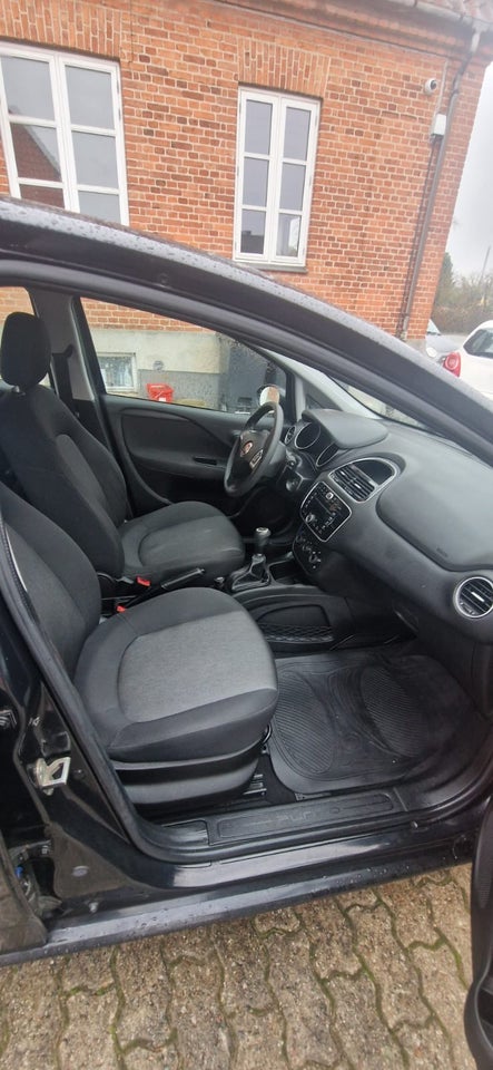 Fiat Punto 1,3 MJT 85 Lounge 5d