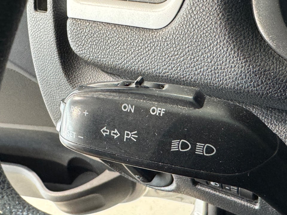 Skoda Fabia 1,4 16V Ambiente 5d