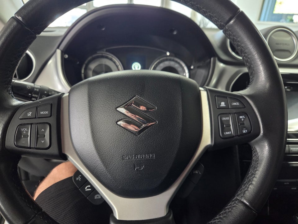 Suzuki Vitara 1,5 S-Hybrid Active AGS 5d