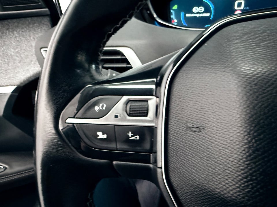 Peugeot 3008 1,6 BlueHDi 120 Allure 5d