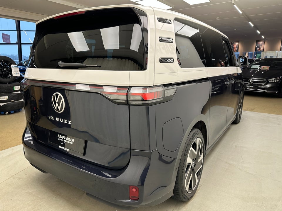 VW ID.Buzz 77 Pro SWB 5d