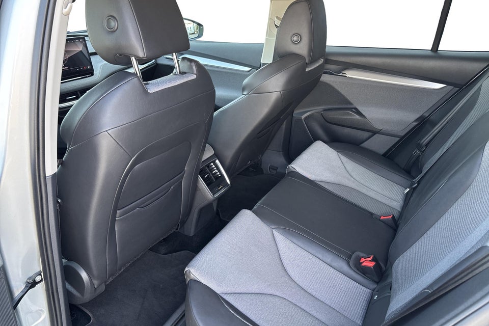Skoda Enyaq 80 iV 5d