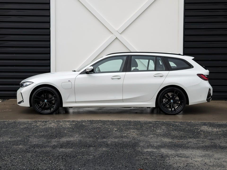 BMW 330e 2,0 Touring M-Sport aut. 5d