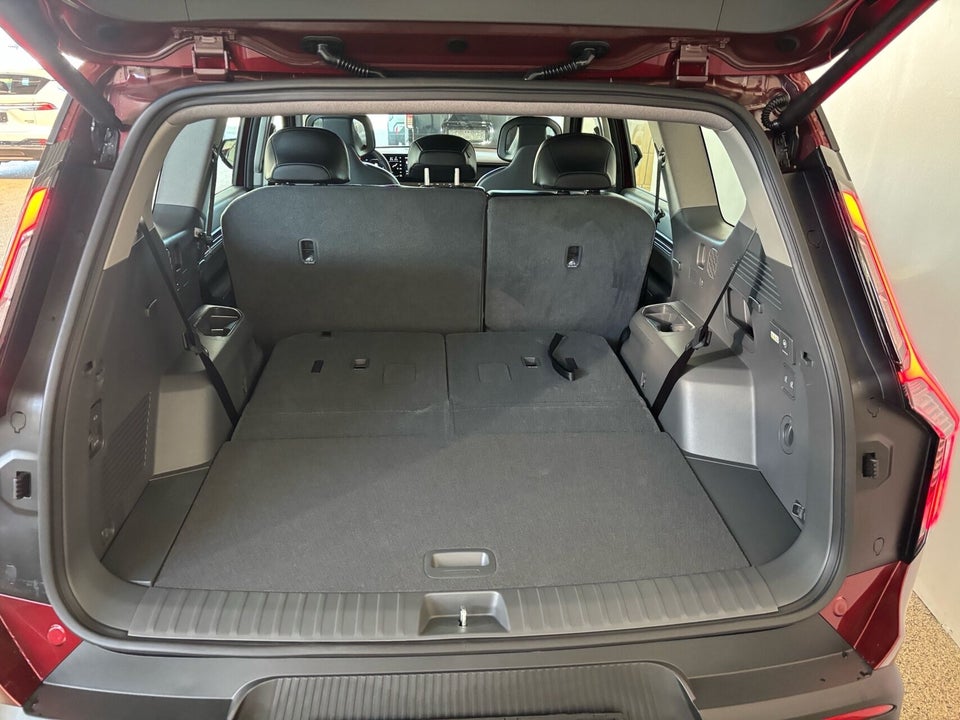 Kia EV9 76 Standard Range Upgrade RWD 7prs 5d
