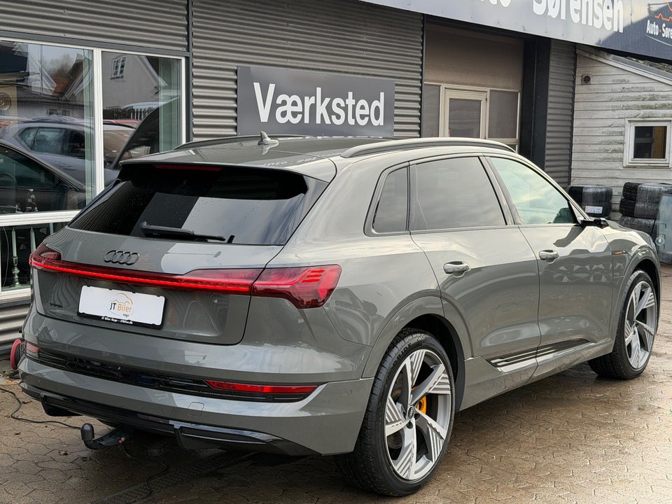 Audi e-tron 55 Black Edition S-line quattro 5d