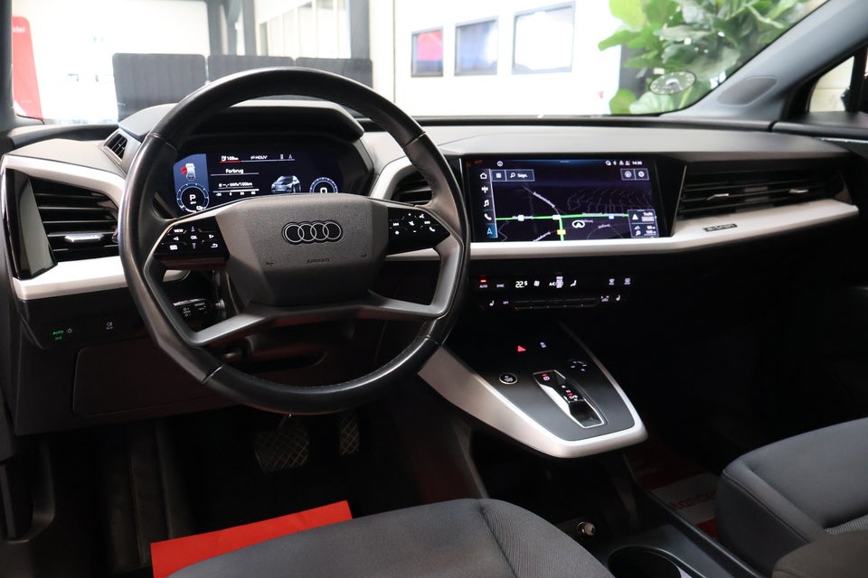 Audi Q4 e-tron 45 Advanced 5d