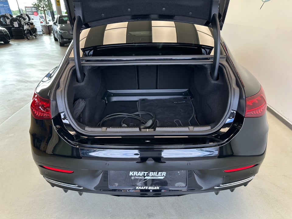 Mercedes EQE350 AMG Line 4d