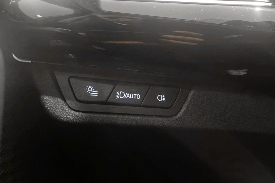 BMW iX1 xDrive30 X-Line 5d