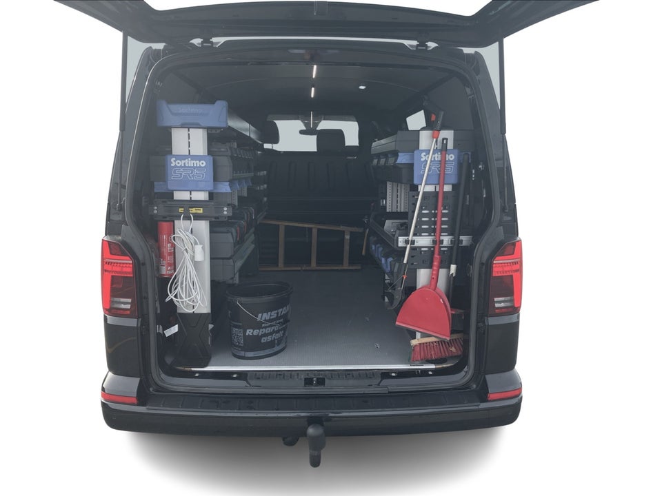 VW Transporter 2,0 TDi 199 Kassevogn DSG 4Motion kort