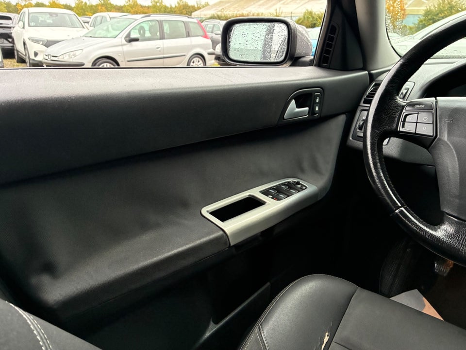 Volvo V50 1,8  5d