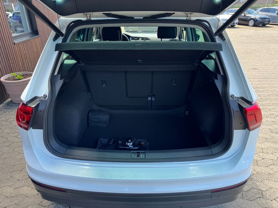 VW Tiguan 2,0 TDi 150 IQ.Drive DSG 5d