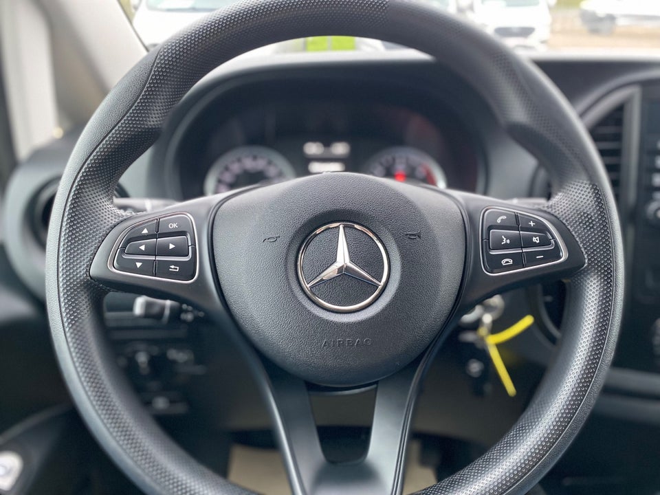 Mercedes Vito 119 2,0 CDi Kassevogn aut. L RWD