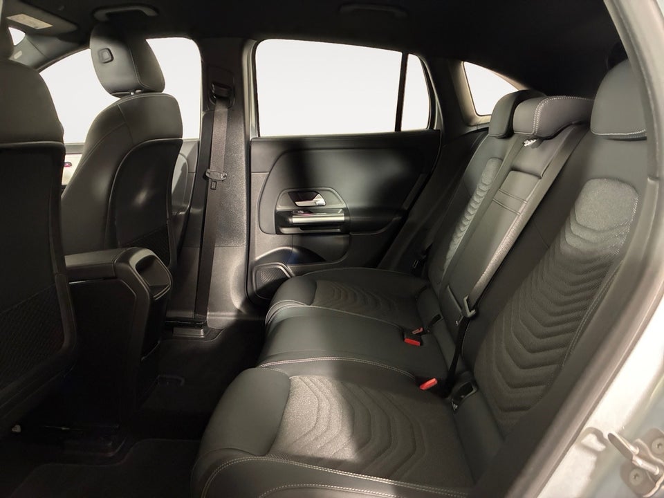 Mercedes EQA350 Progressive Advance 4Matic 5d