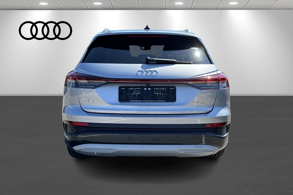 Audi Q4 e-tron 45 Progress 5d