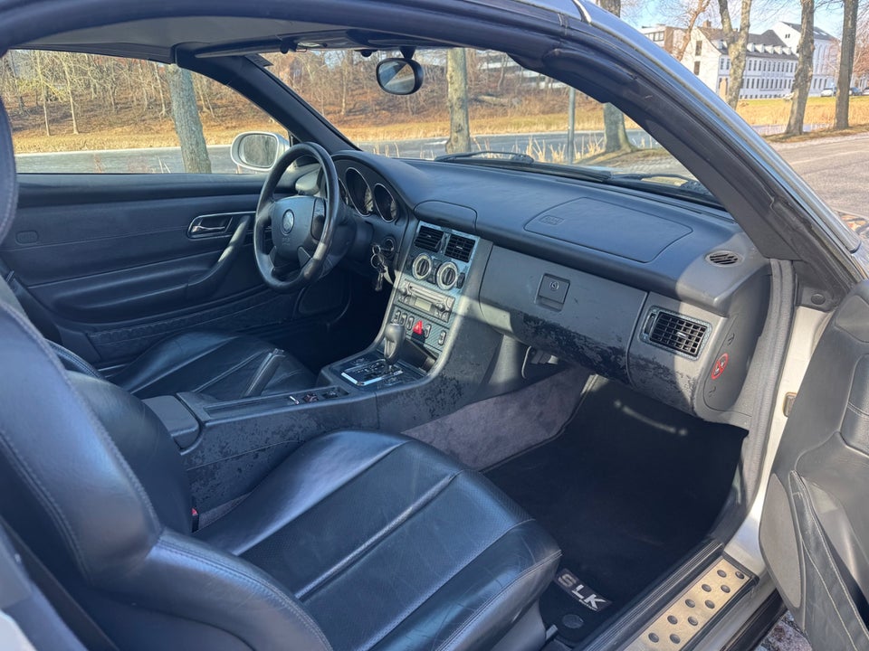 Mercedes SLK230 2,3 Kompressor aut. 2d