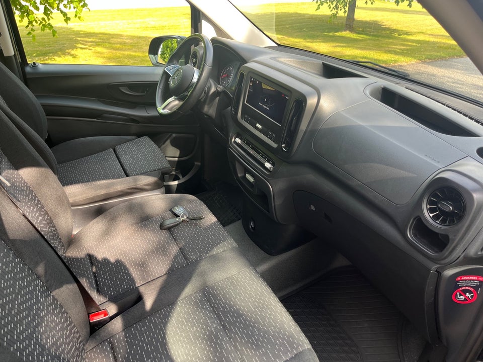 Mercedes Vito 114 2,0 CDi Kassevogn L RWD
