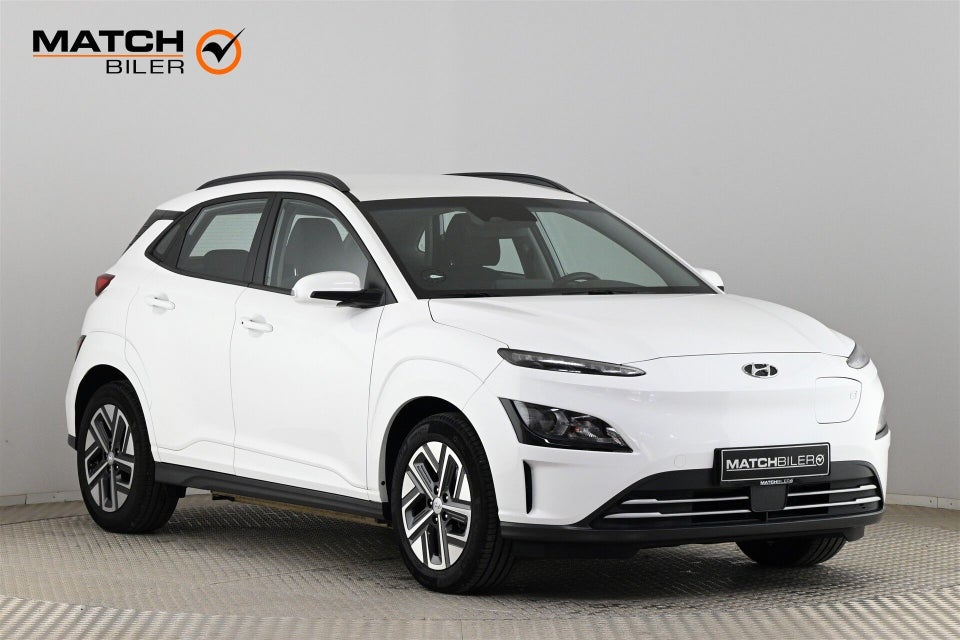 Hyundai Kona 39 EV Essential 5d