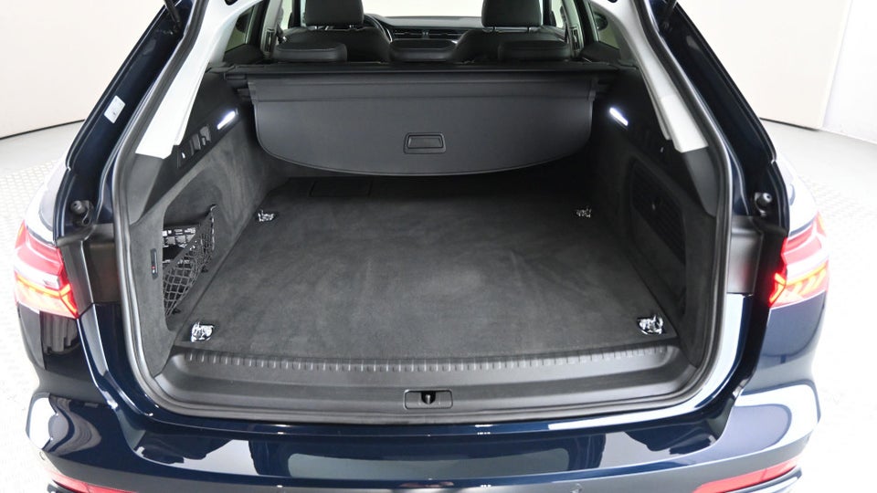 Audi A6 55 TFSi e Sport Prestige Avant quattro S-tr. 5d