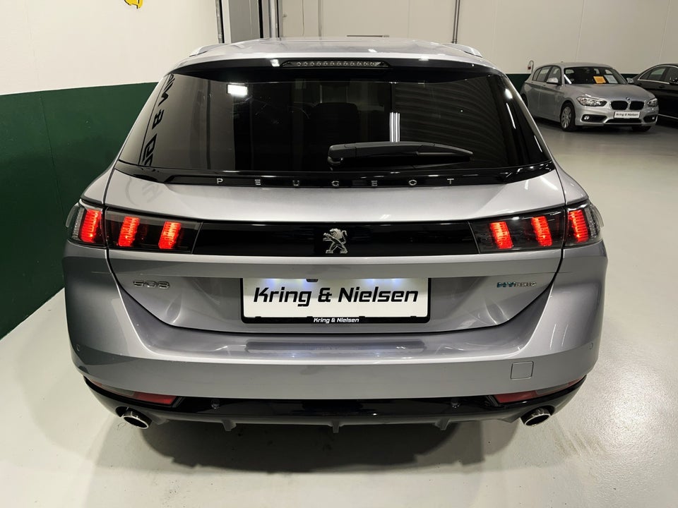 Peugeot 508 1,6 Hybrid Allure EAT8 5d