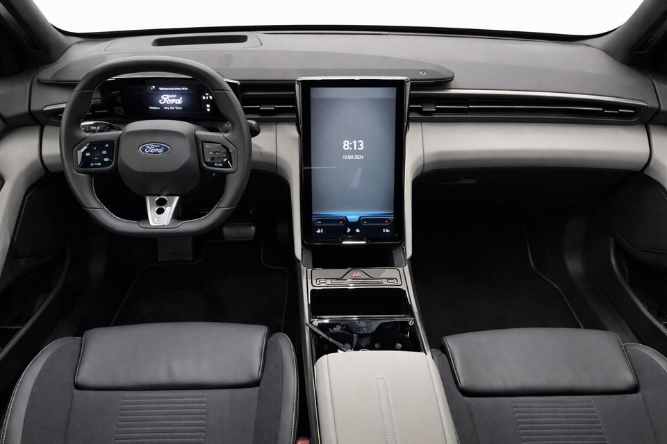 Ford Capri 77 Premium Extended Range 5d