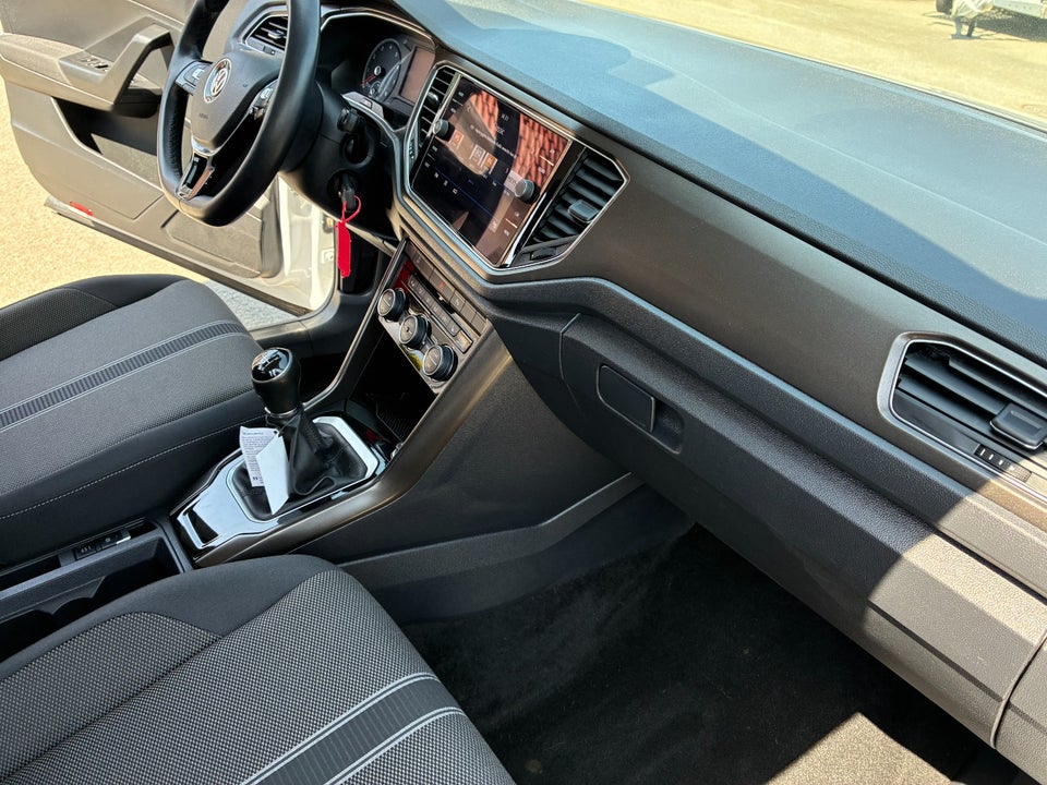 VW T-Roc 1,0 TSi 115 Style 5d