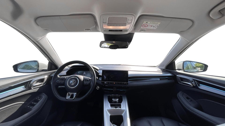 MG MG5 61 Luxury 5d