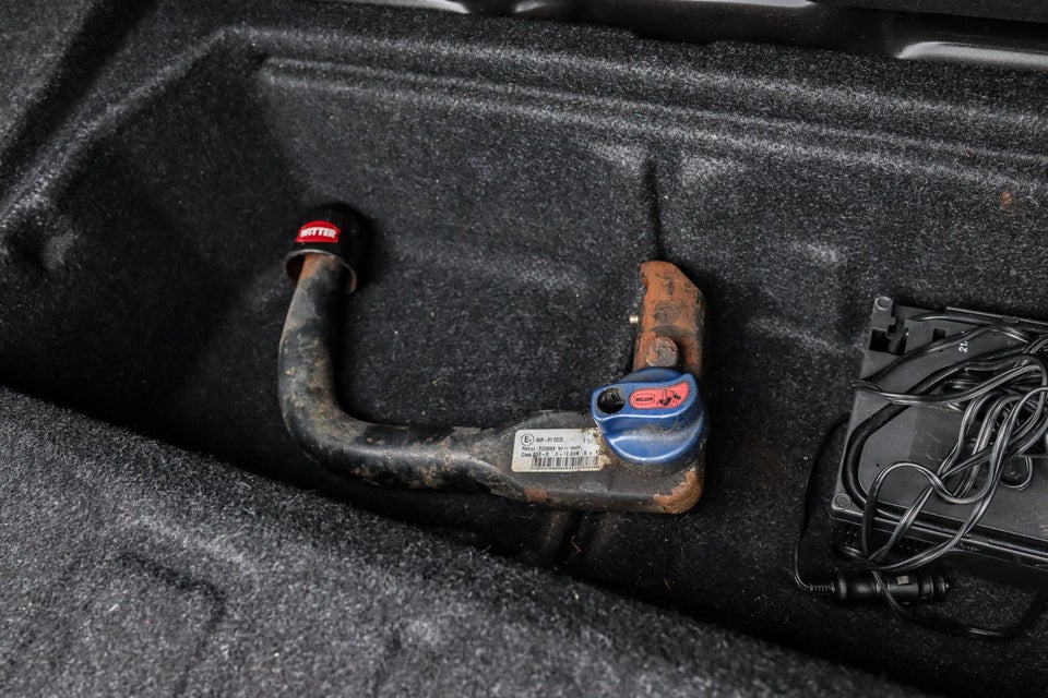 BMW 320d 2,0 Sport Line aut. 4d