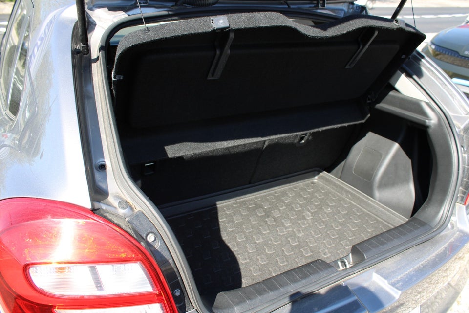 Suzuki Baleno 1,0 Boosterjet Exclusive 5d