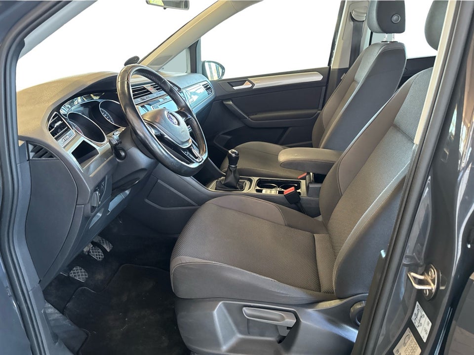 VW Touran 1,2 TSi 110 Trendline 7prs 5d