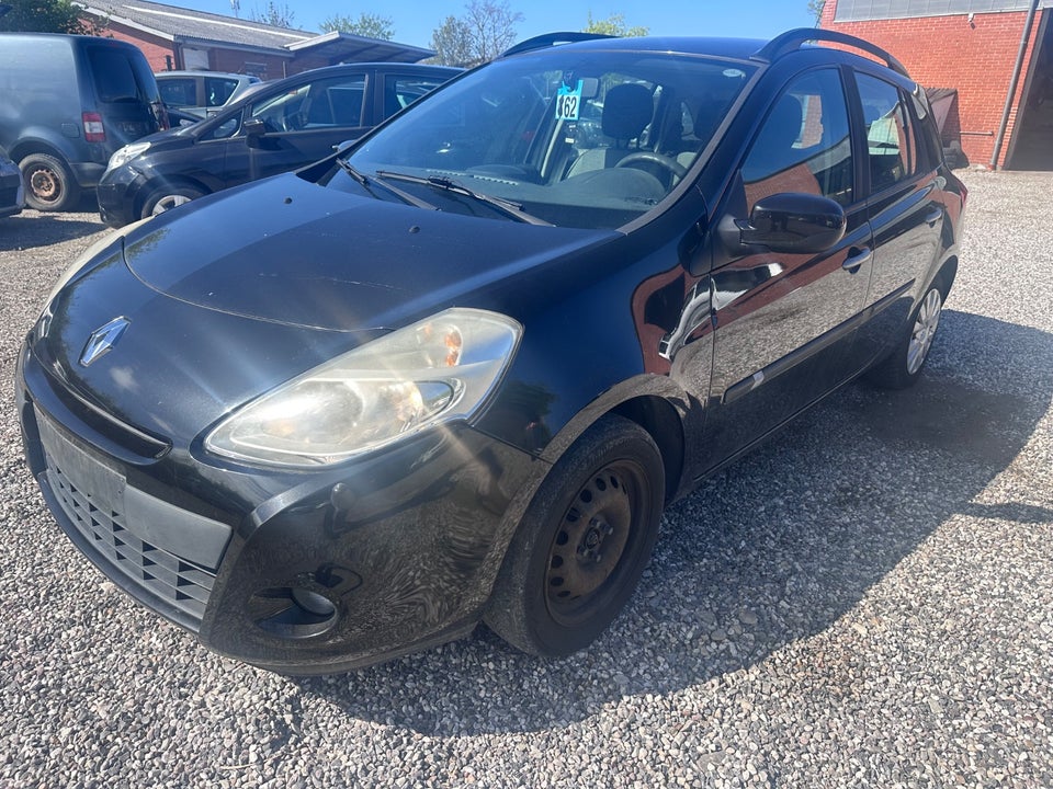 Renault Clio III 1,2 16V Authentique Sport Tourer 5d