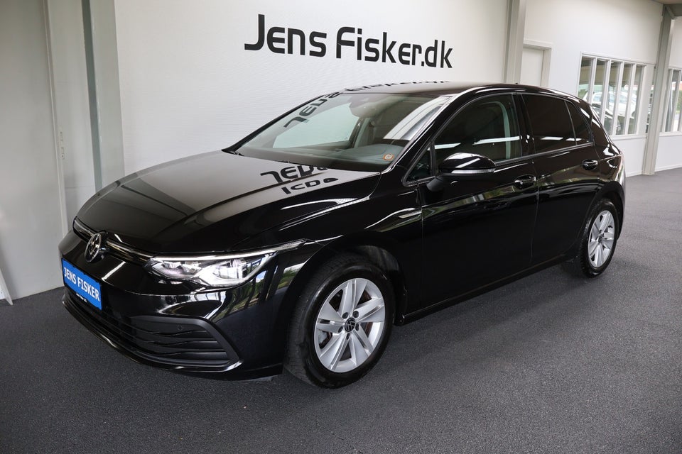 VW Golf VIII 1,5 TSi 130 Life 5d