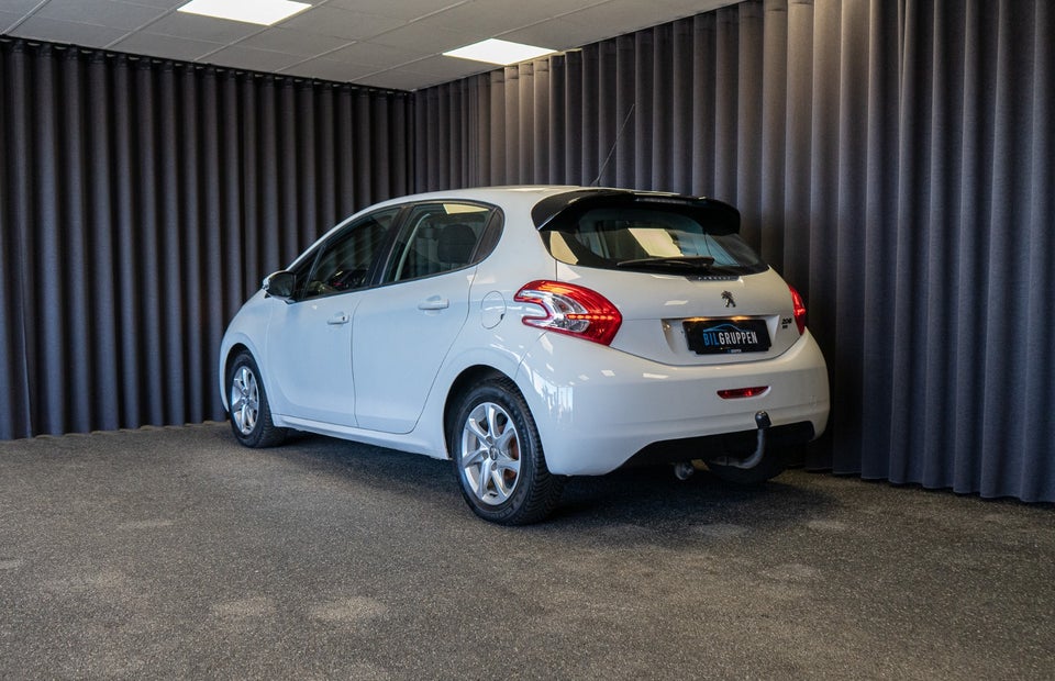 Peugeot 208 1,4 e-HDi 68 Active ESG 5d