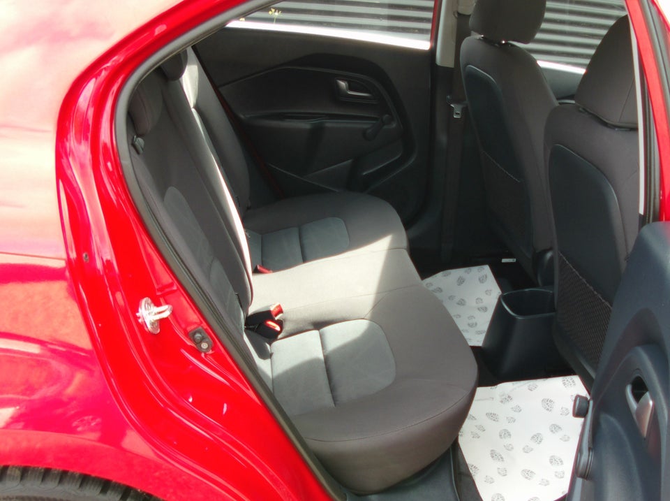 Kia Rio 1,2 CVVT Style 5d