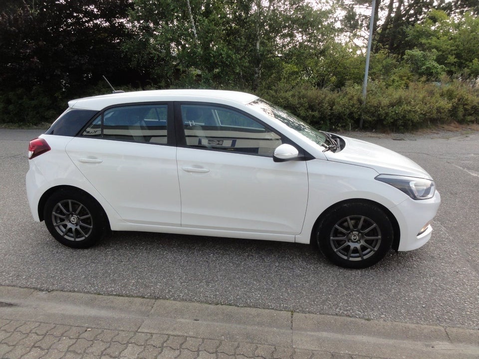 Hyundai i20 1,0 T-GDi Vision 5d