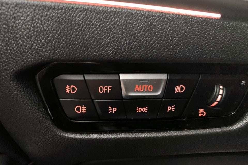 BMW 320d 2,0 Touring Sport Line aut. 5d