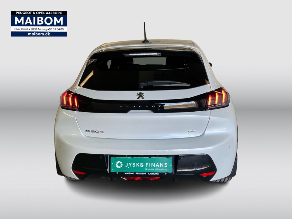 Peugeot e-208 50 GT 5d