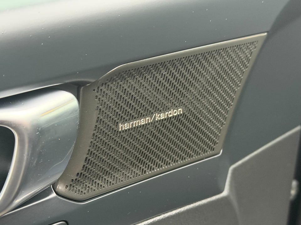 Volvo XC40 ReCharge Extended Range Ultimate 5d