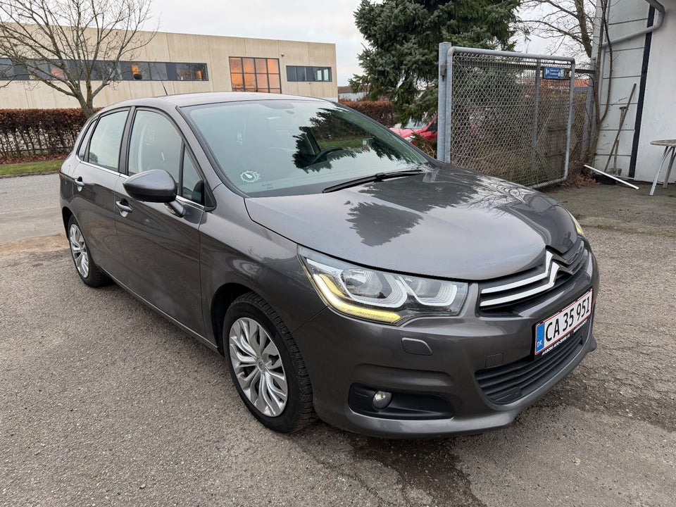 Citroën C4 1,6 BlueHDi 100 Feel 5d