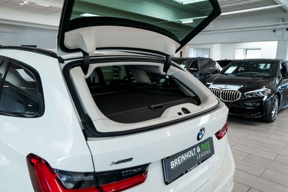 BMW 330e 2,0 Touring Sport Line aut. 5d