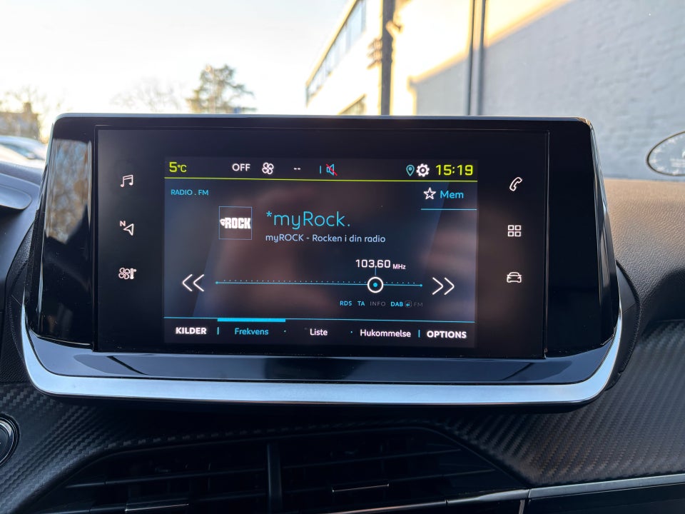 Peugeot e-208 50 Allure 5d