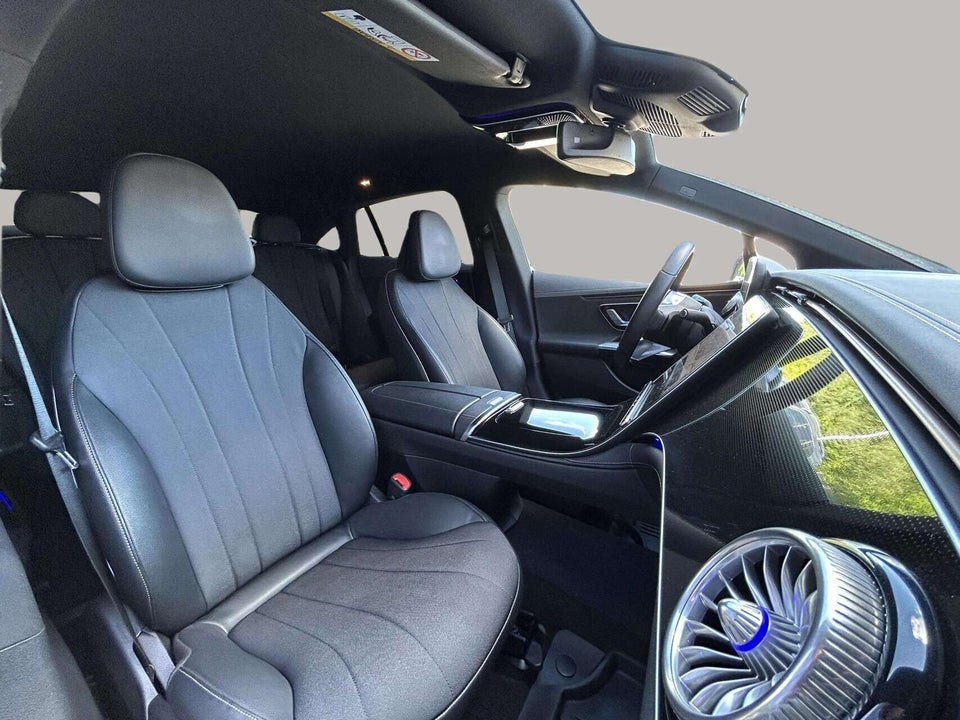 Mercedes EQE300 Avantgarde 4d