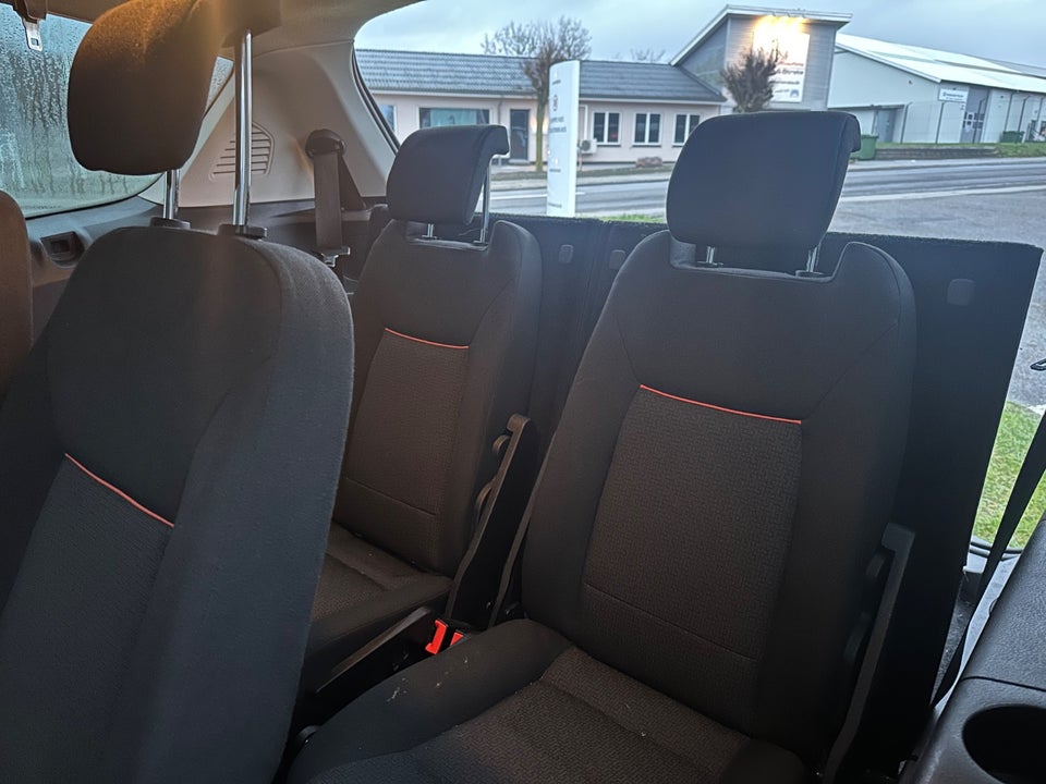 Ford S-MAX 2,0 Titanium 7prs 5d